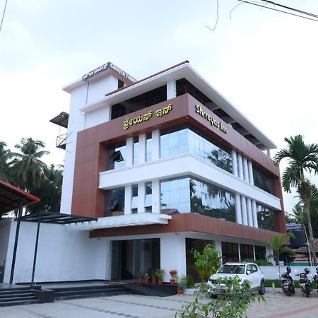Shrreyas Inn Boarding & Lodging Kundapur Esterno foto