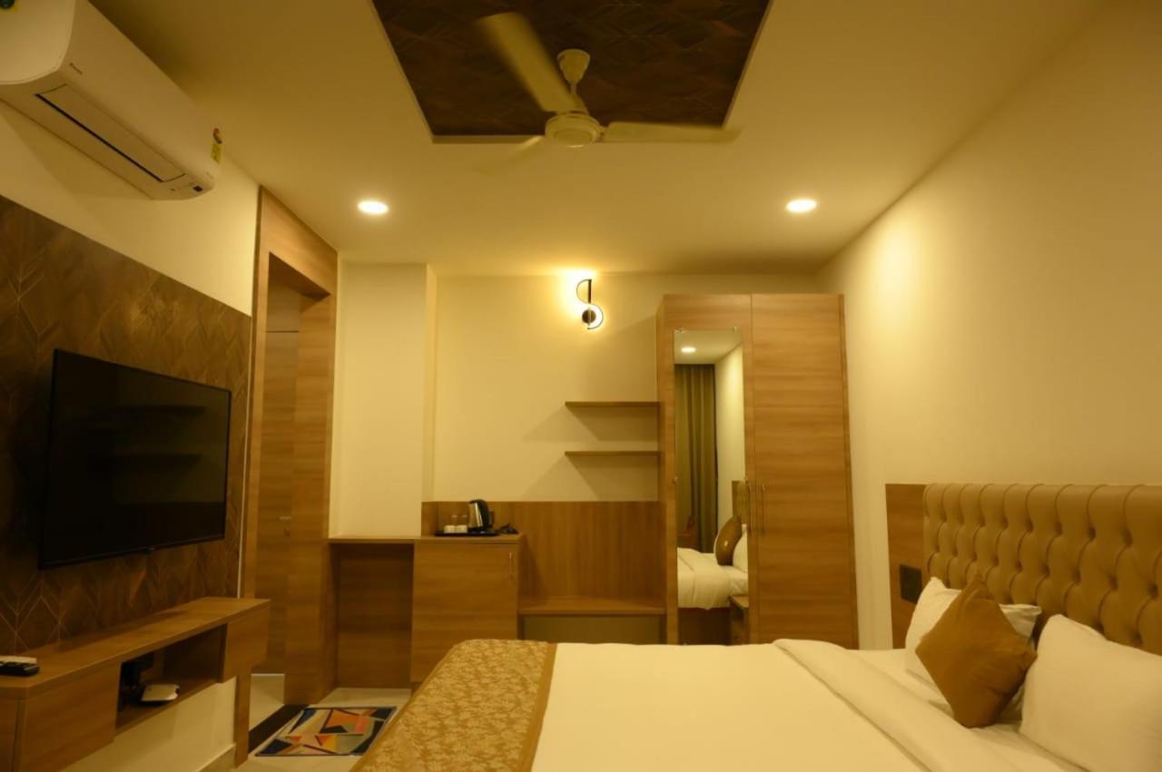 Shrreyas Inn Boarding & Lodging Kundapur Esterno foto