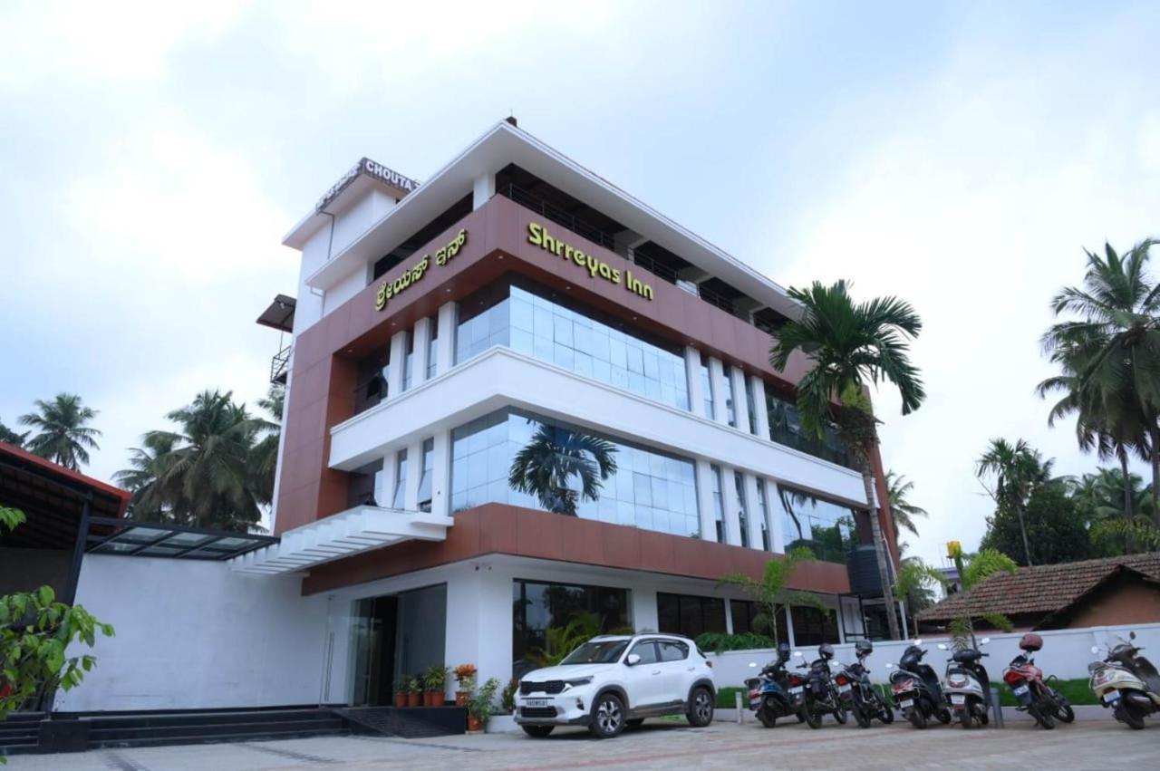 Shrreyas Inn Boarding & Lodging Kundapur Esterno foto