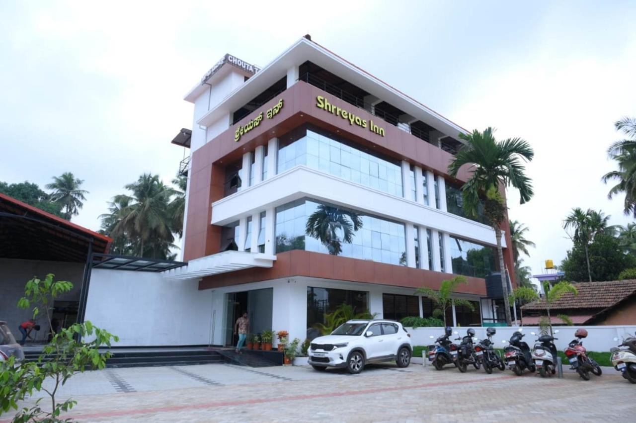 Shrreyas Inn Boarding & Lodging Kundapur Esterno foto
